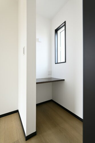 主寝室にはカウンター付き