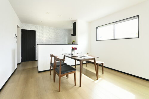 落ち着く空間のダイニングスペース